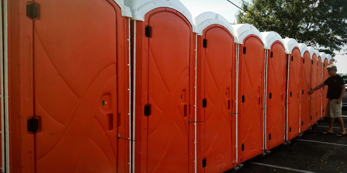 construction-site-restrooms-royal-restrooms-arizona